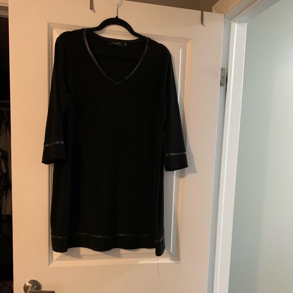 Sympli size 16 tunic